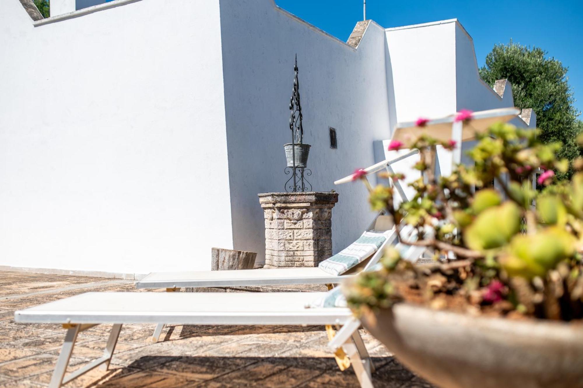 Trullo La Quercia Villa Ostuni Exterior photo