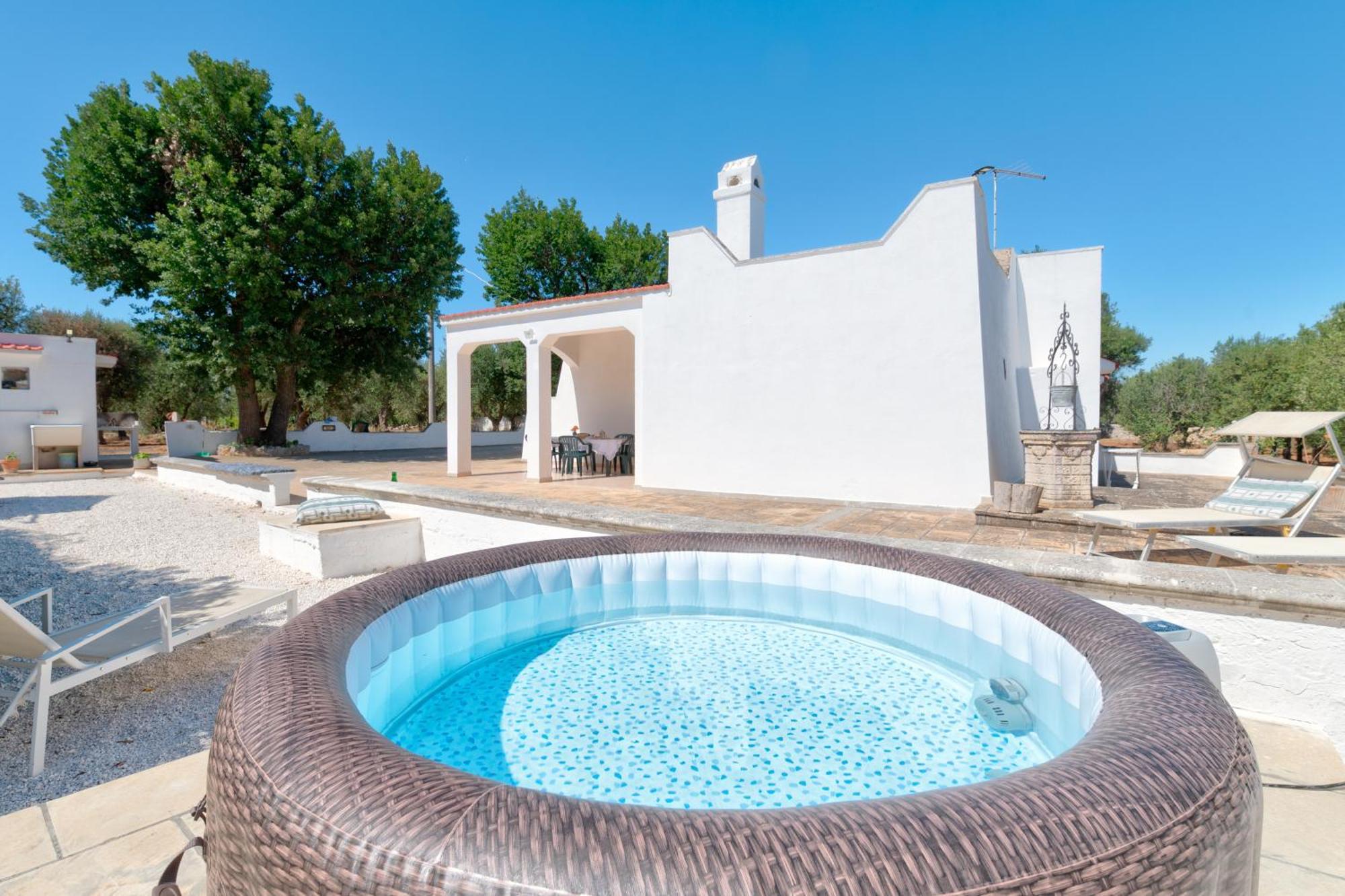 Trullo La Quercia Villa Ostuni Exterior photo