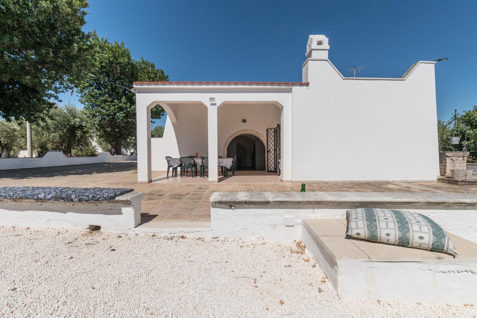 Trullo La Quercia Villa Ostuni Exterior photo