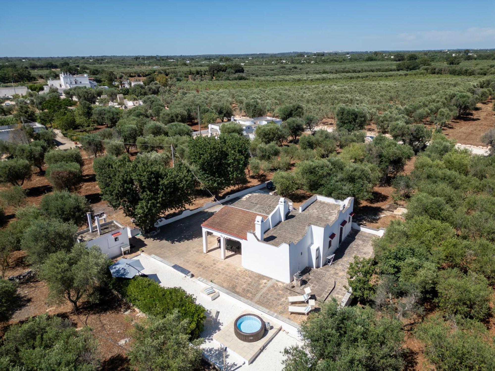 Trullo La Quercia Villa Ostuni Exterior photo
