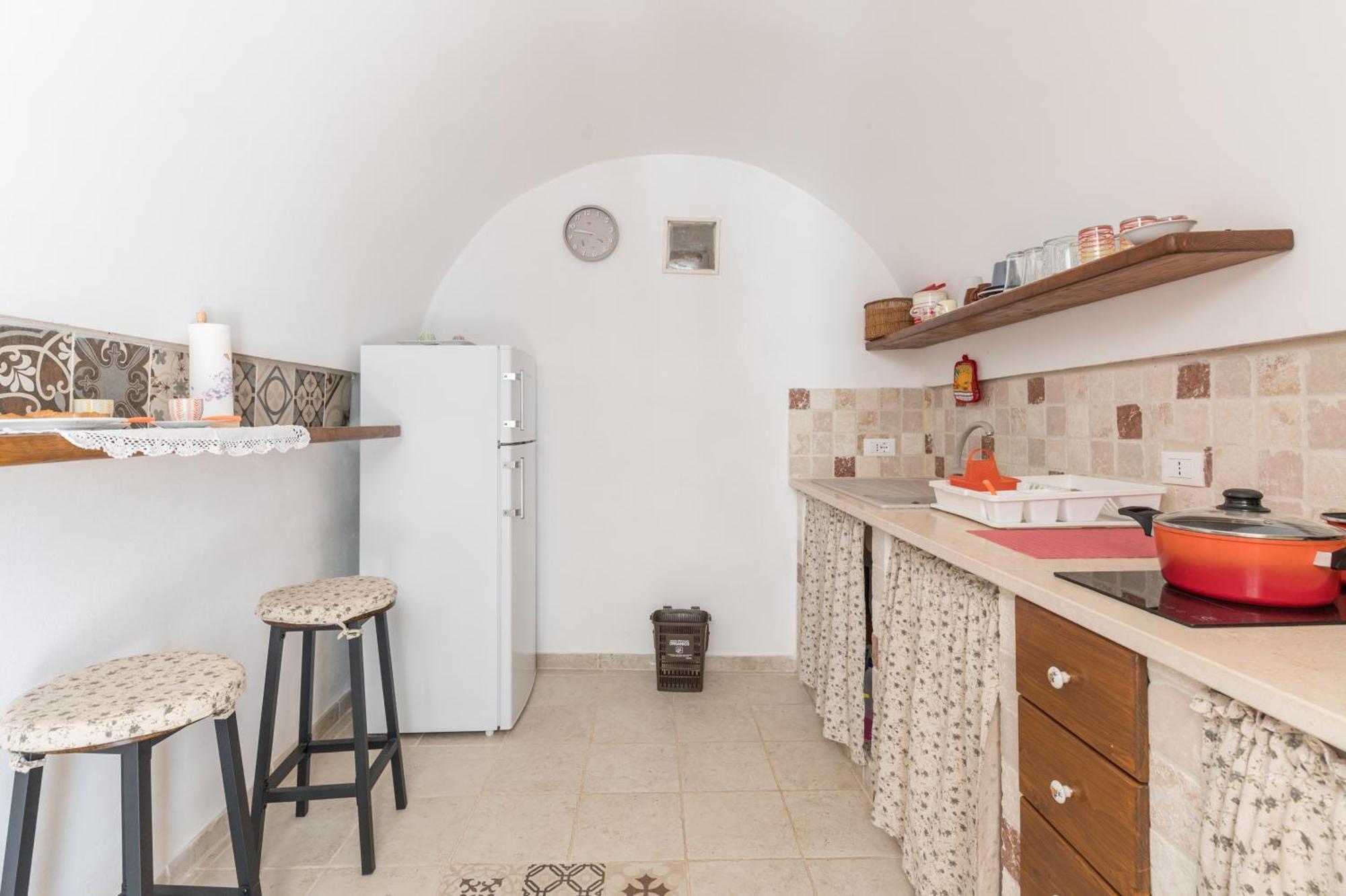 Trullo La Quercia Villa Ostuni Exterior photo