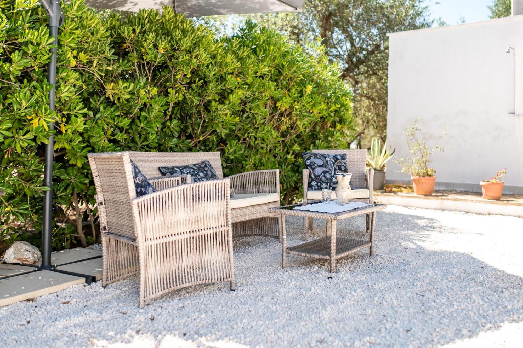 Trullo La Quercia Villa Ostuni Exterior photo